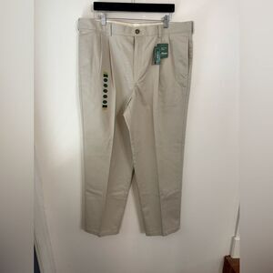 L.L. Bean Men's Tan Pants Wrinkle Free cotton Size 40x32 New with tags